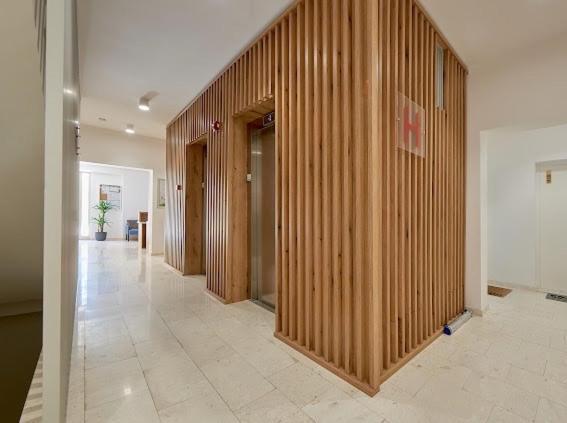 Aura Tower Apartments By Gaby Rafailovići Exteriér fotografie